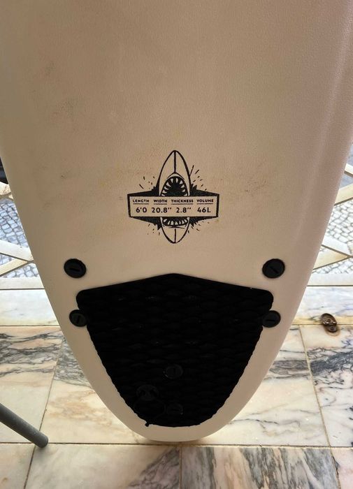 Prancha de Surf OLAIAN 6'0 COMO NOVA!!!