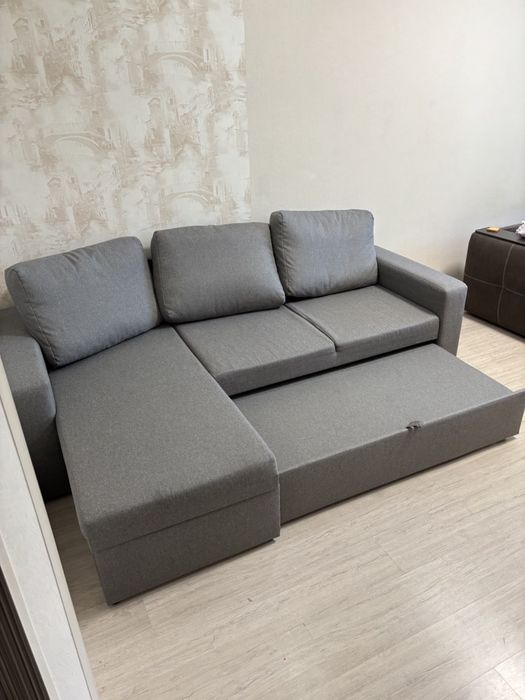 Продам диван  вугловий  сірий