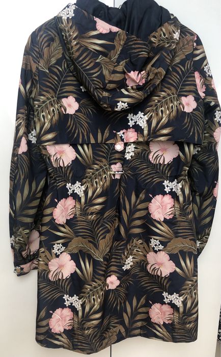 Parka jesienna damska r. 32 XXS płaszcz kwiaty  Mohito