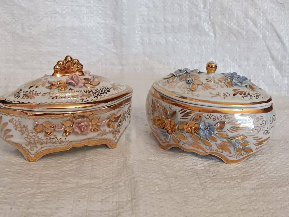 Ваза рубин.стекло,ЛФЗ фиалка,Медаедь гутное стекло,Полонное сухарница