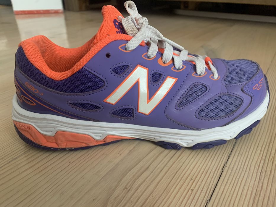 New Balance damskie do biegania rozm. 38