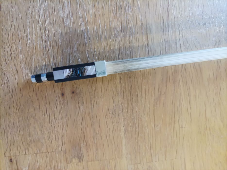 Arco para violino em carbono