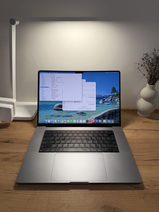 MacBook Pro 16 2021 32Gb RAM 512Gb SSD Space