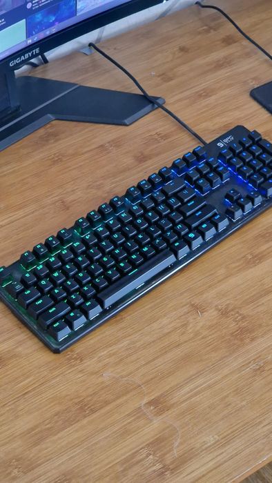 Komputer Gamingowy Ryzen 5 5600X/RTX3060 12GB/32GB RAM+Monitor 165Hz