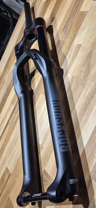 29" Rock Shox 35 Gold RL 160mm  15x110mm Boost, 1.5 taperred