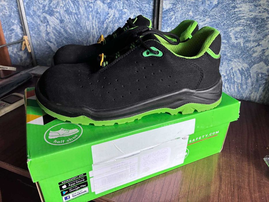 робочі черевики з зализним носком
