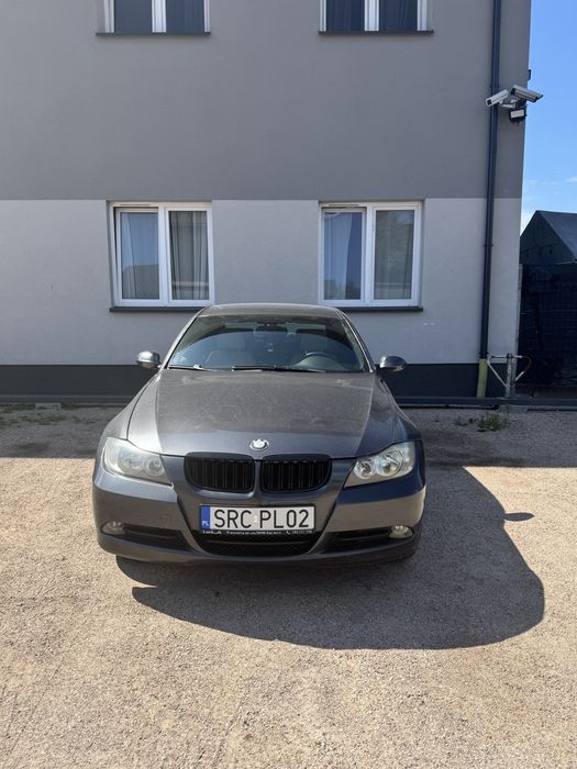 BMW e90 320i 2005