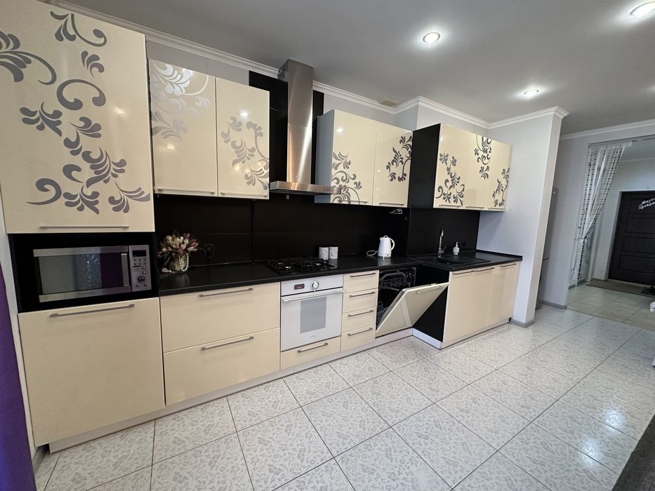 Продажа хорошей 3-ки ЖК Соляные 110м2