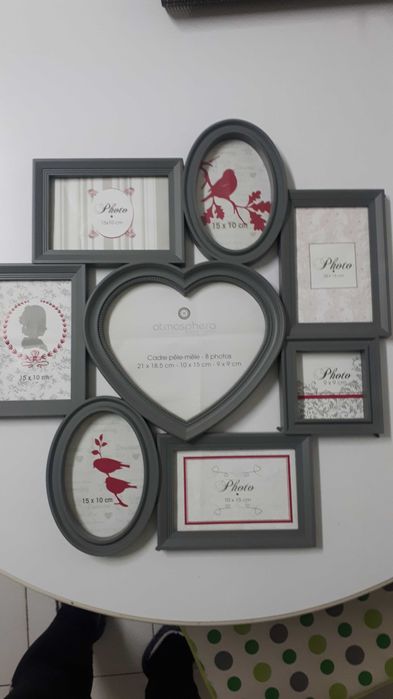 Picture Frames, 2 Units64584341462273123