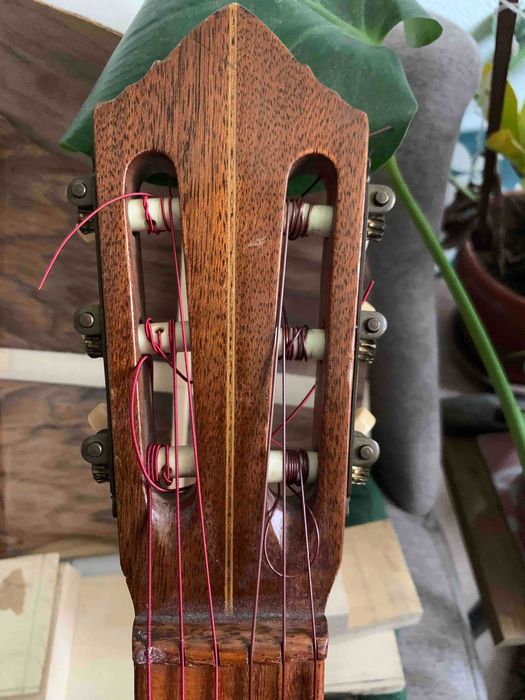 Guitarra clássica antiga luthier Jacques Favino anos 60