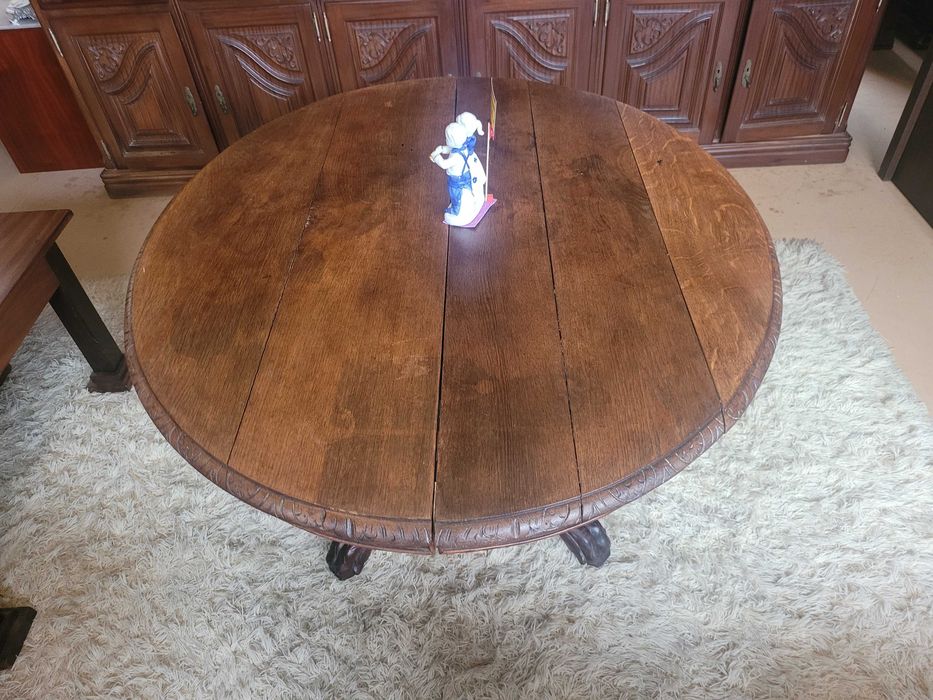 Mesa antiga, redonda em madeira maciça - Restaurada64409357206019127