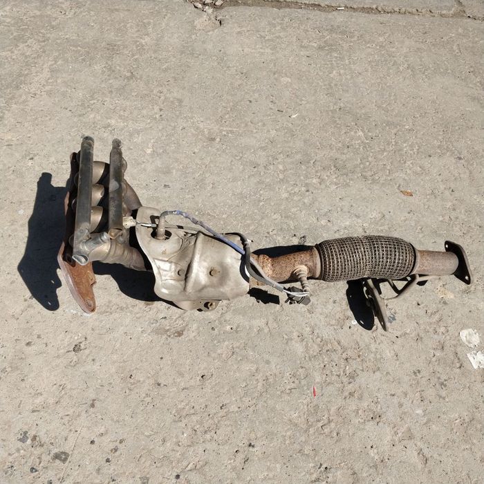 Випускний колектор каталізатор форд фьюжн