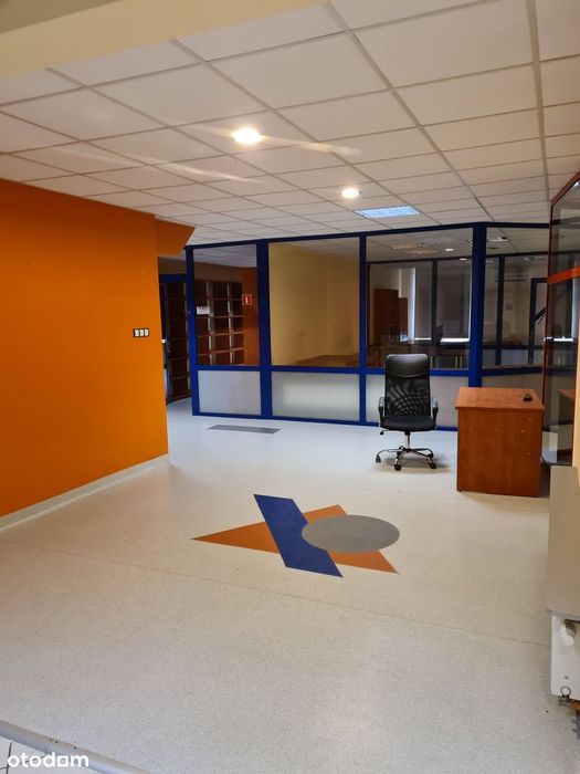 Biura hale place manewrowe parkingi samochodowe