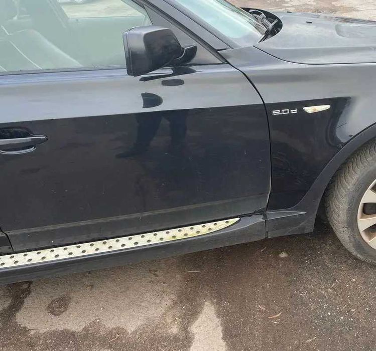 Порог бмв E83, оригінальний порог BMW E83 алюмінієві правий