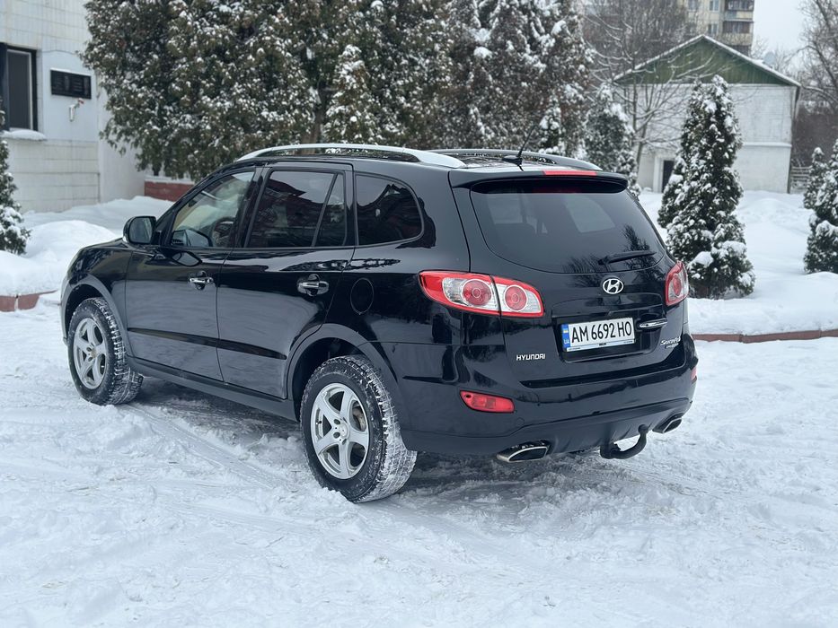 Продам Hyundai Santa Fe