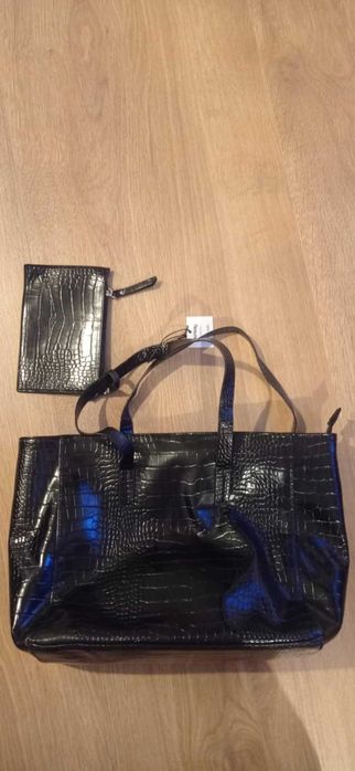 Sinsay Nowa czarna Torebka shopper imitacja skóra węża kosmetyczka A4