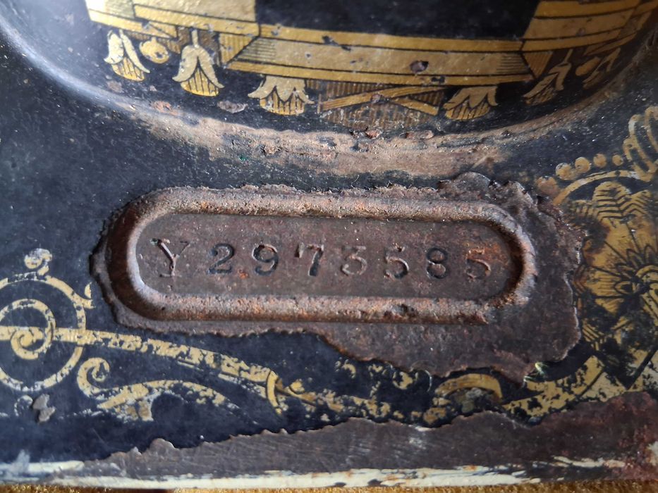 Máquina de coser Singer muito antiga