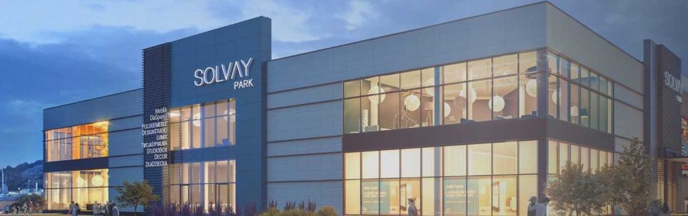 Powierzchnia  lokal 180 m2 handlowo usługowy meble Kraków -wynajmę