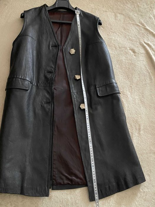 Colete em couro preto