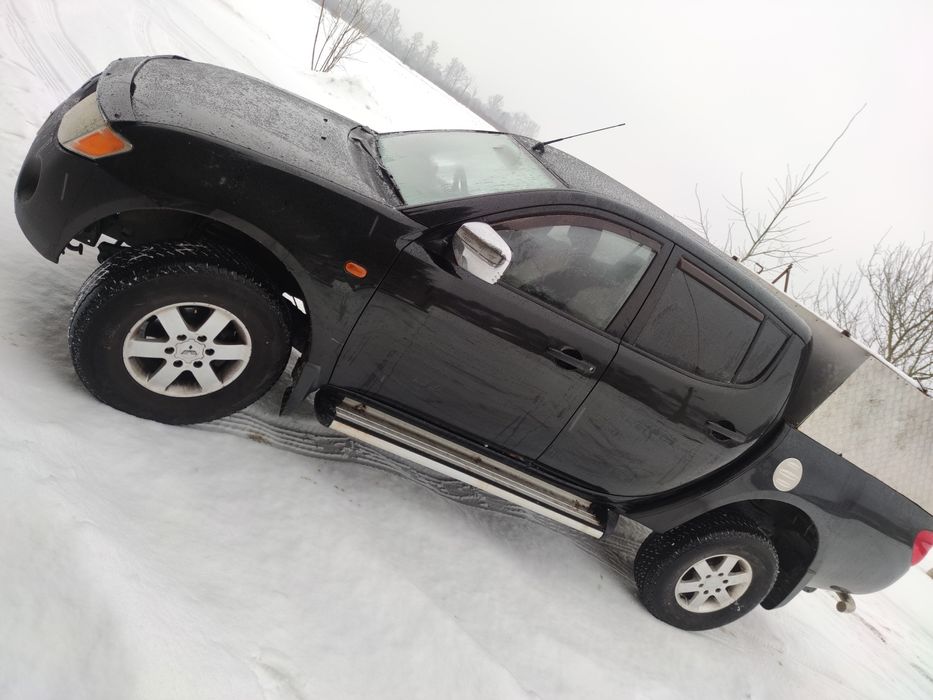 Mitsubishi L200 2009 р 4х4