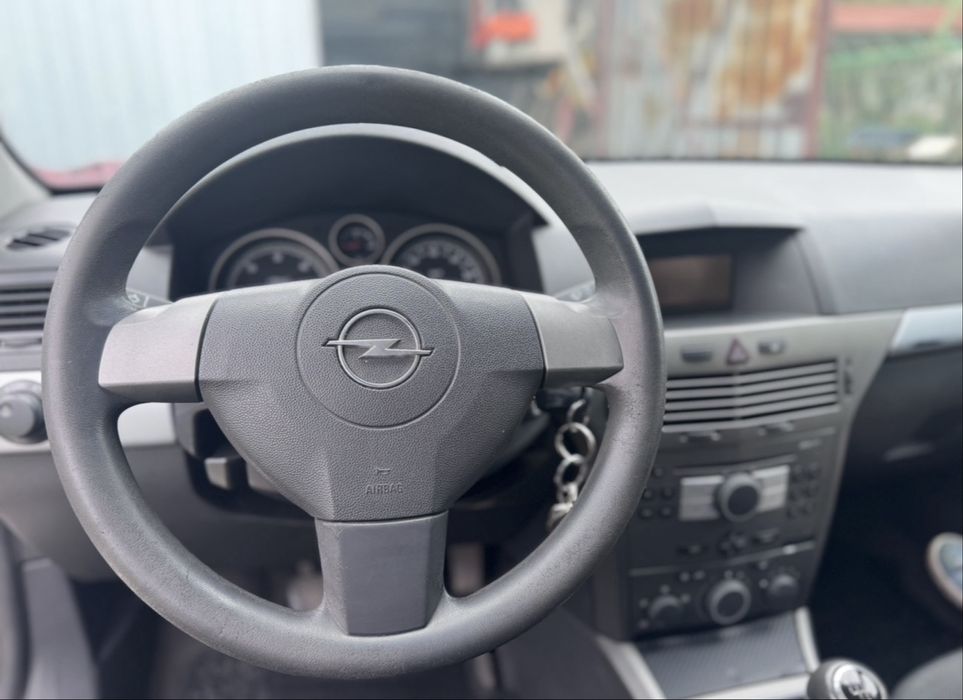 Opel Astra H 1.7 CDTI