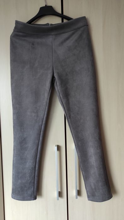 Welurowe spodnie legginsy