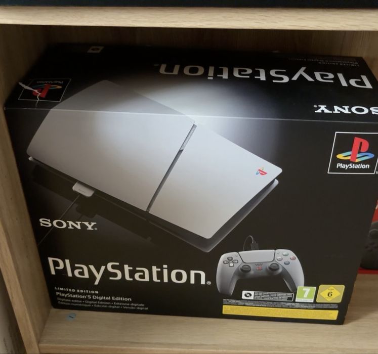 Playstation 5 - Edição limitada - 30th Anniversary