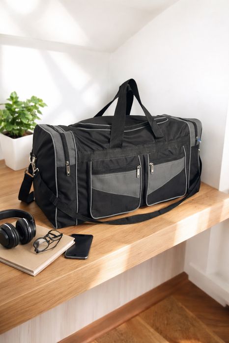 Велика, реально міцна,ВМІСТКА дорожня сумка 60 см зі щільної плащівки