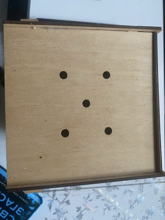 Гнездо для попугаев