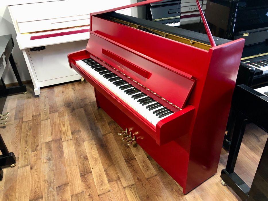 Pianino yamaha czerwone All Inclusive