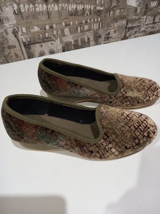 Тапочки нові, в ідеальному стані