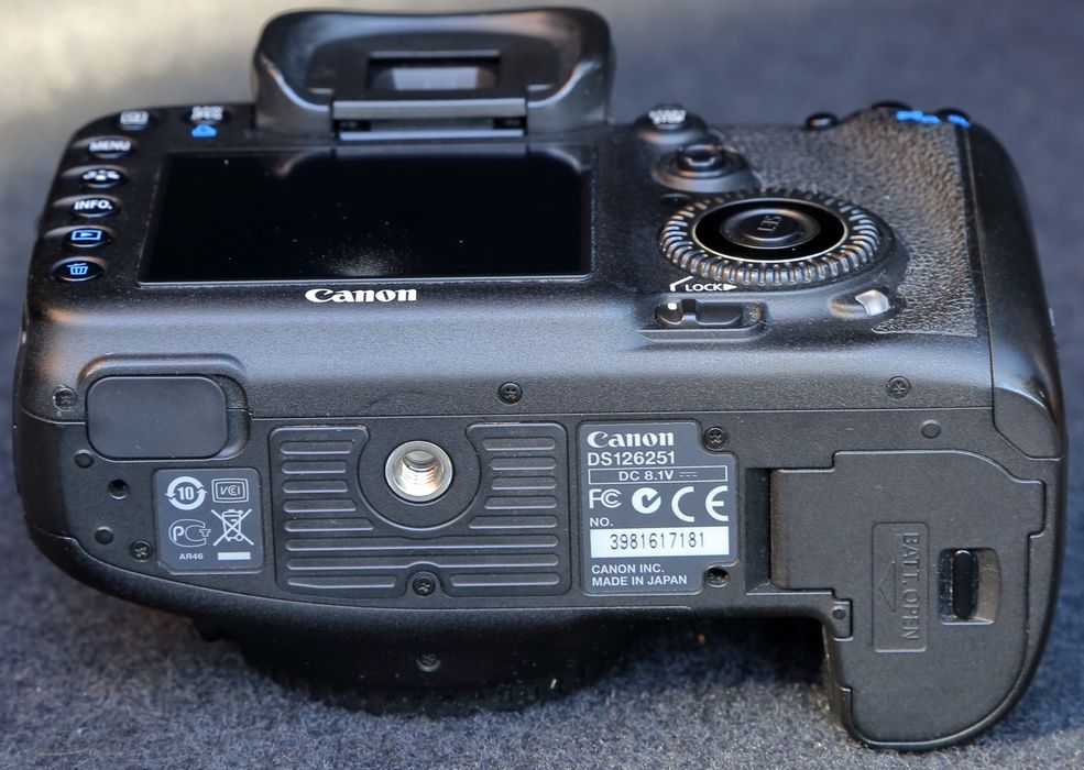 Canon eos 7D  idealny 29 tys.