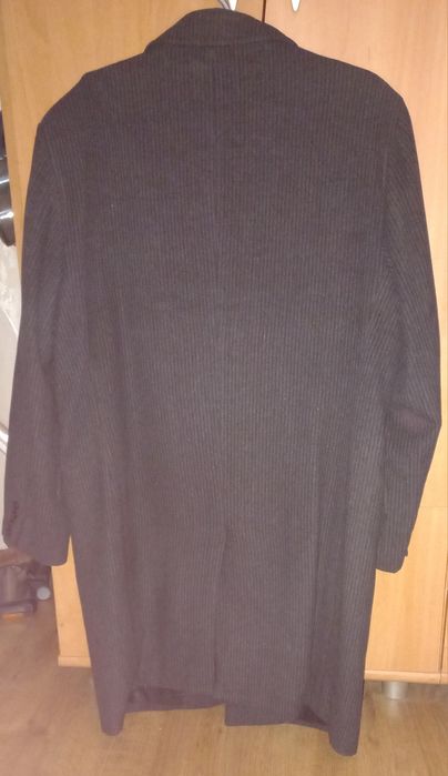 Мужское пальто Armani.