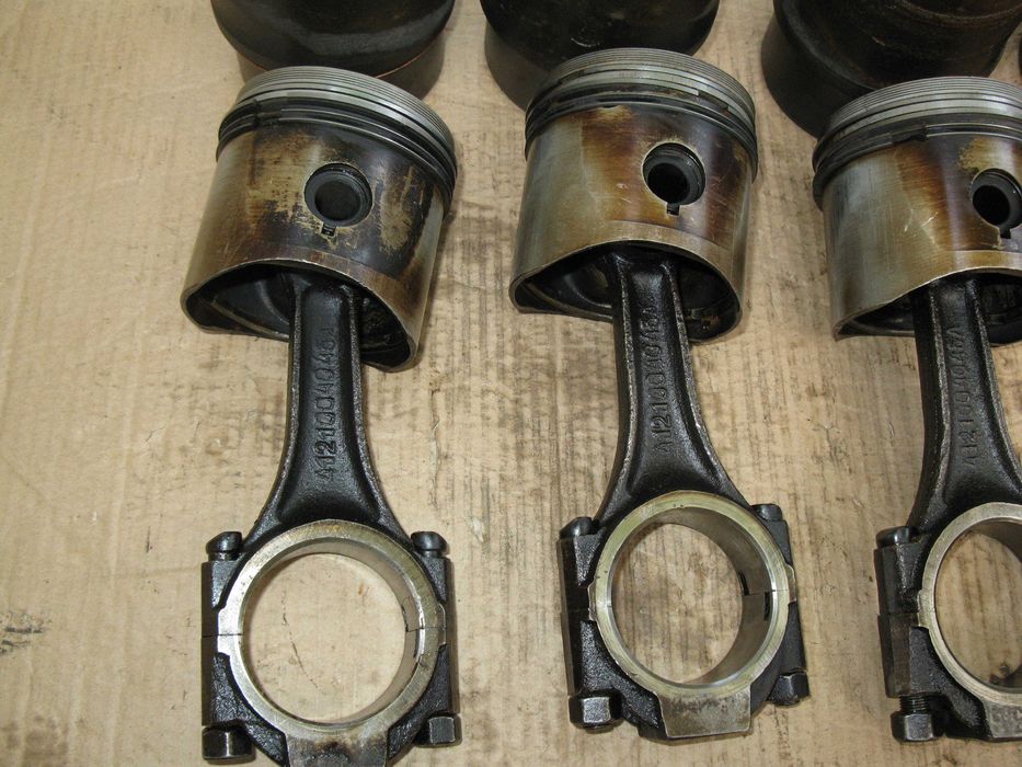 Поршневая москвич 412