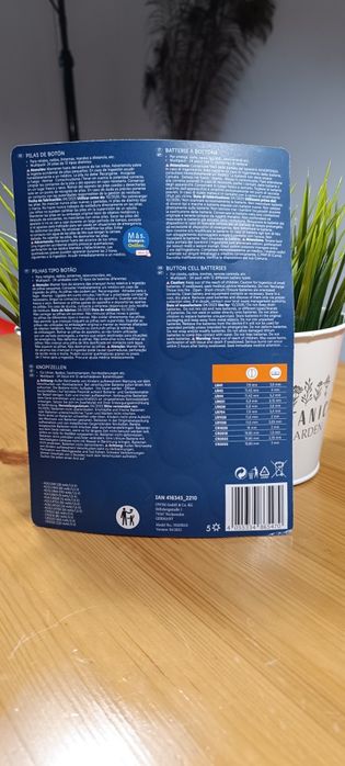 Pilhas achatadas novas