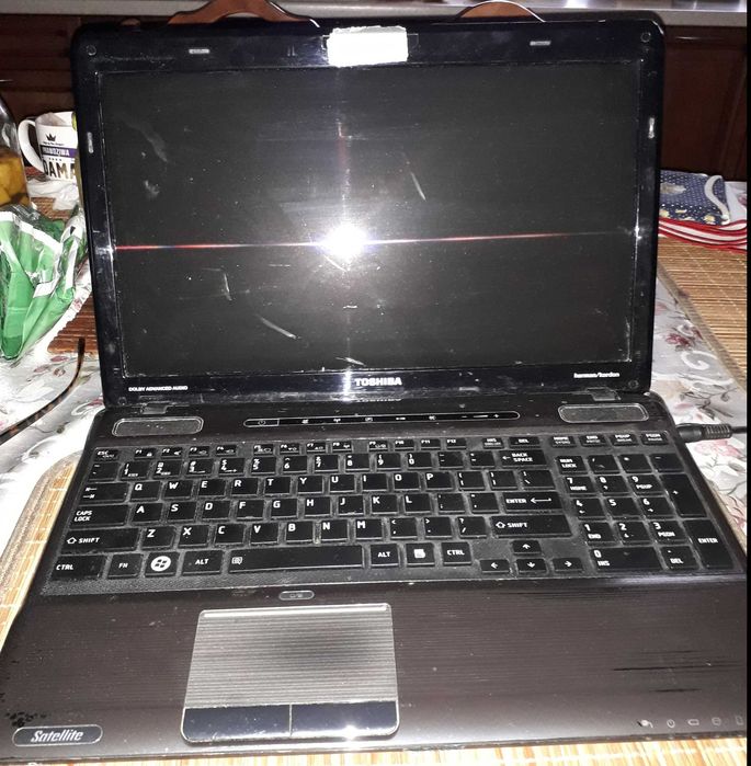 laptop Toshiba satellite P755 win 10 lub linux  8GB ram