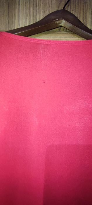Narzutka czerwona włoska Specchio rozm M wymiary na fotkach