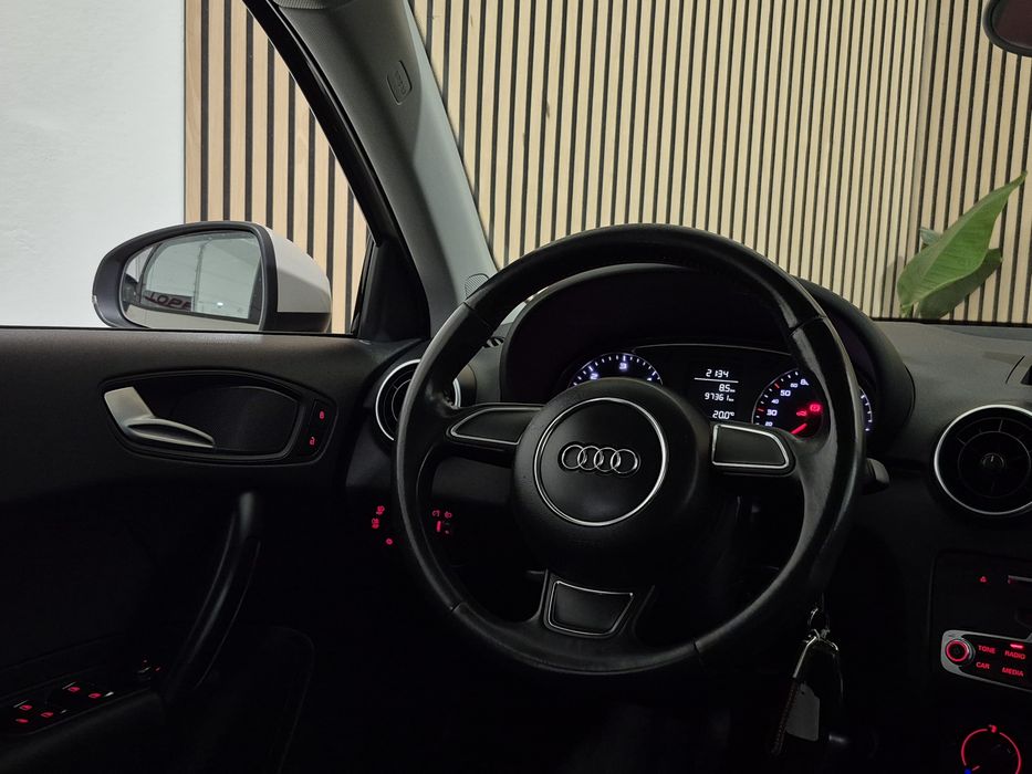 Audi A1 SB - 97.000KM - 1.4TDI | GARANTIA | NACIONAL