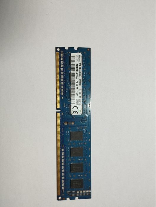 Оперативна пам’ять SK Hynix 4 ГБ DDR3L-1600 MHz (PC3L-12800U)