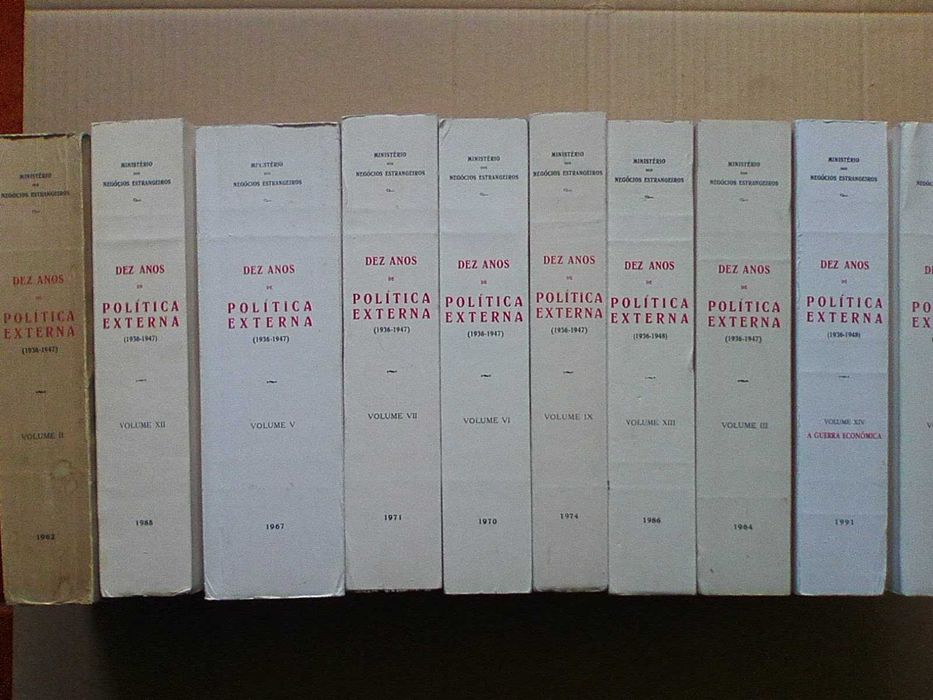 Dez Anos de Política Externa