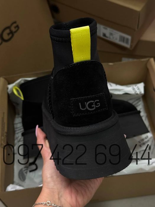 Уггі UGG Classic Mini Dipper Black Жіночі Угги UGG Classic Mini Dipper