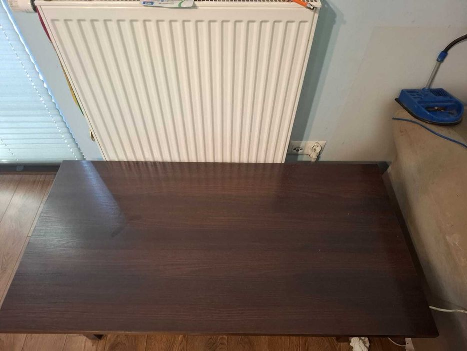 Sprzedam stół do salonu