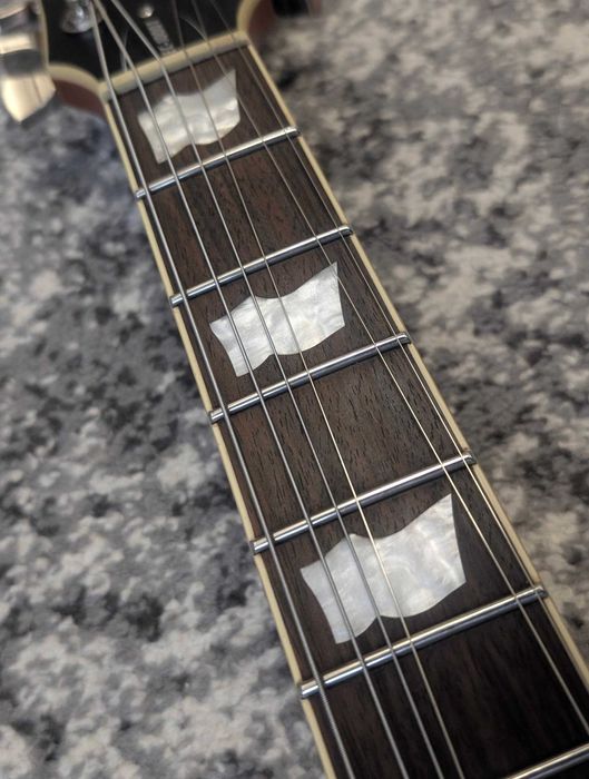 Электрогитара ESP LTD EC-1000T Honey Burst Satin