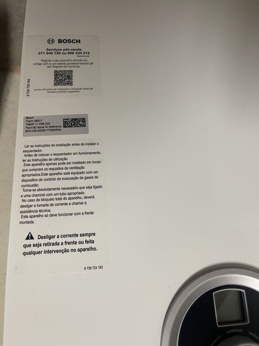 Esquentador BOSCH T4600F 11 KME D23 (11 L - Ventilado - Gás Natural)