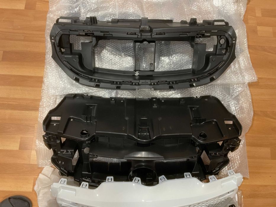a4538850137  кронштейн усилитель радиатора бампера  Smart Смарт 453