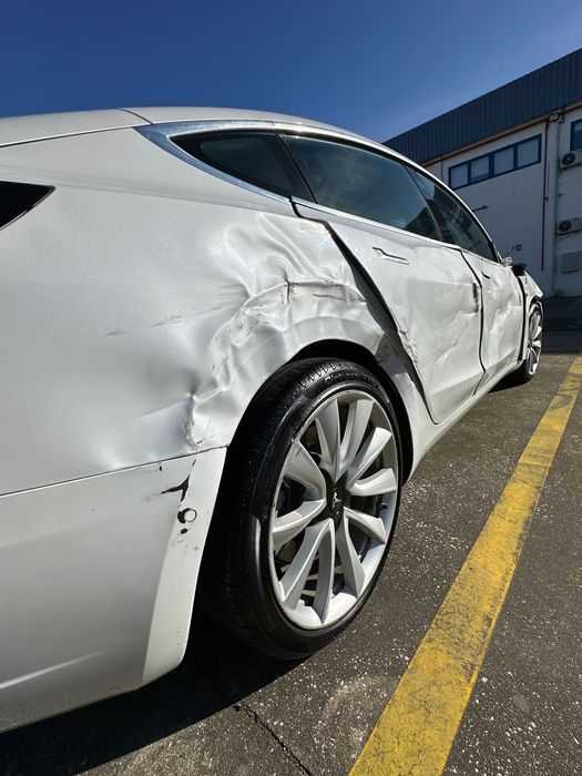 Tesla Model 3 Standart Range Plus  Salvado Facil Reparação #IVA Dedutivel#