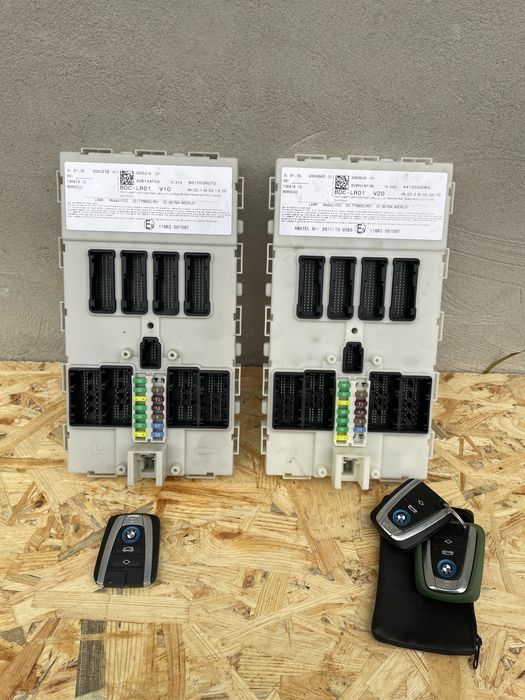 Блок BCM комфорту бмв і3 модуль управліня комфорту bmw i3 ключ бмв ай3