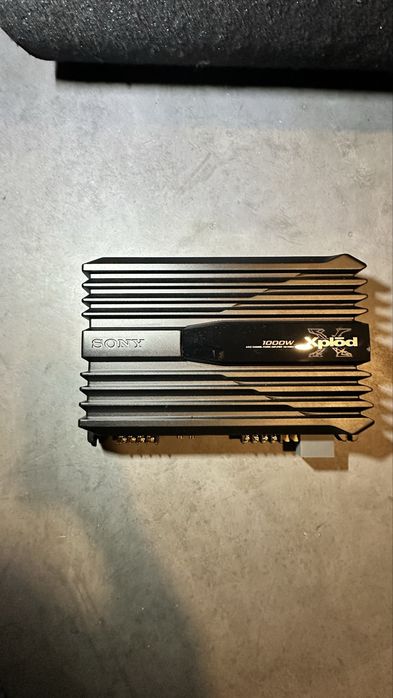 Subwoofer + Amplificador