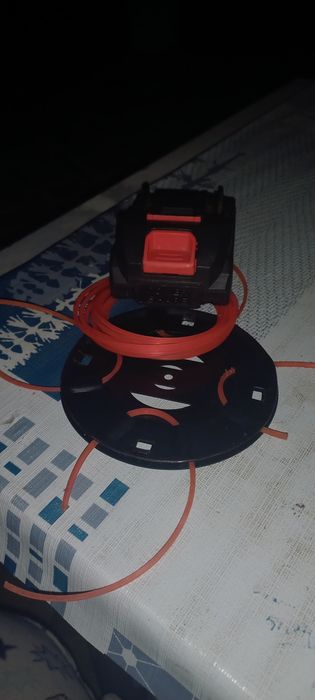 Roçadora de bateria