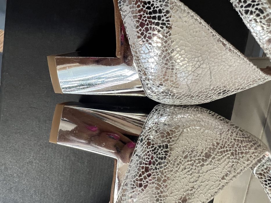 Czółenka srebrne r.38 ZIGN